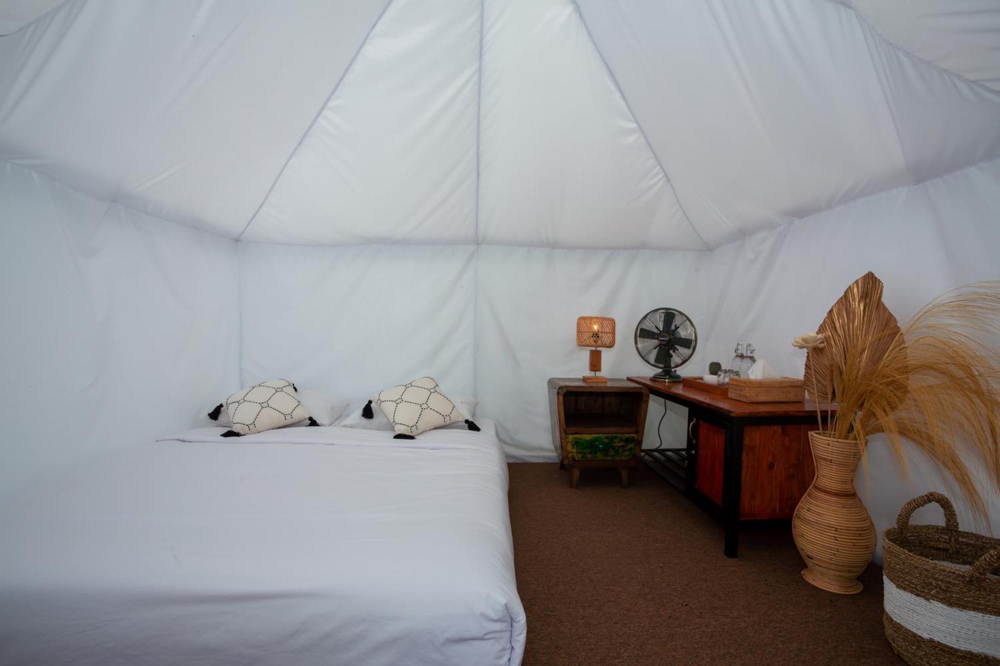 The Dewi Kintamani Luxury Glamping And Natural Hotspring Exterior foto