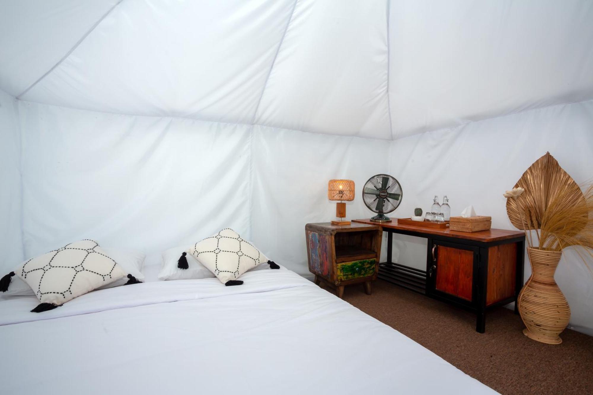 The Dewi Kintamani Luxury Glamping And Natural Hotspring Exterior foto